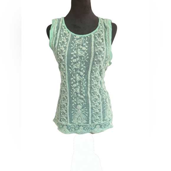 Sundance Tops - Sundance Embroidered Floral‎ Sheer pistachio Green Lace Boho Sleeveless Top Sz L